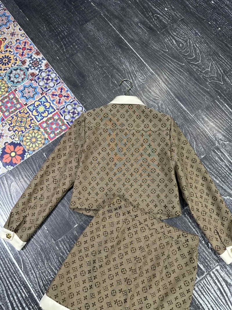 Louis Vuitton Dress Suits